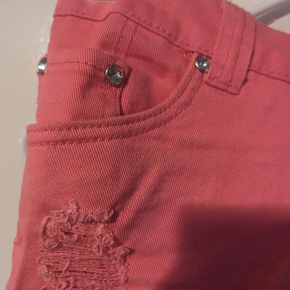 Pink denim shorts size 5 Poshmark will only let me select 6 - Picture 3 of 5